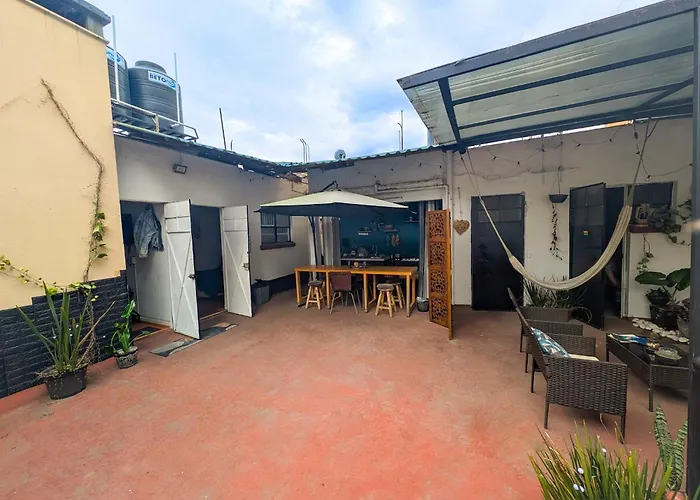 Charming 2br Vintage Terrace In Condesa