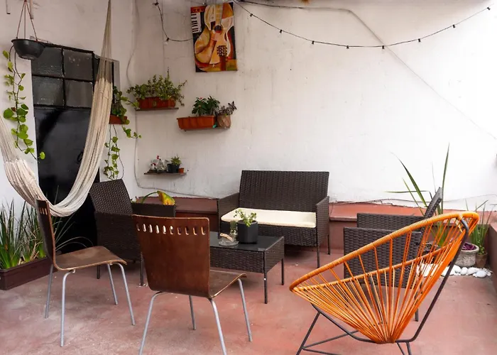Charming 2br Vintage Terrace In Condesa Apartment *